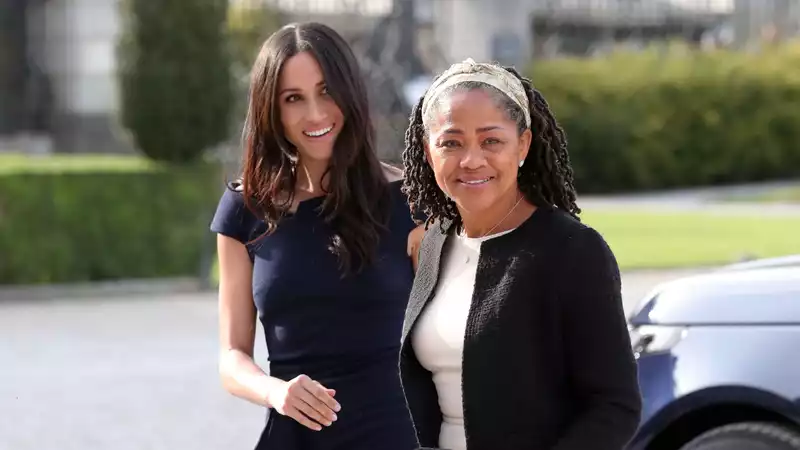 Thomas Markle used Tom Bower's book to change the "narrative" surrounding Princess Meghan, royal expert claims.