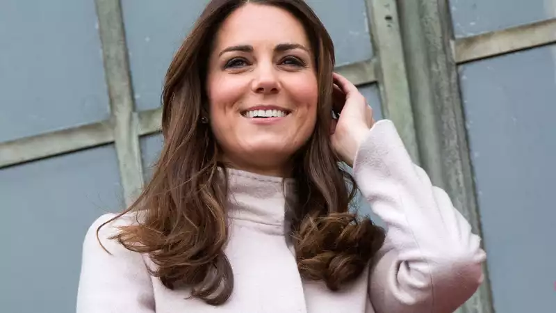 Kate Middleton, Royal Expert on Building an "Every Girl" Image that Reflects Princess Diana's