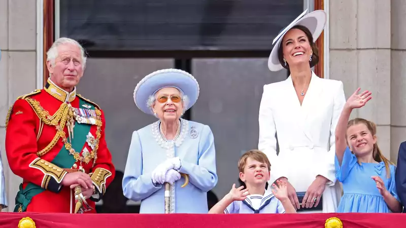 70 aircraft flypast on the balcony of Buckingham Palace.