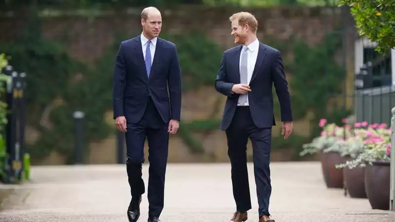 Prince William and Prince Harry "are very much back to their old ways" before the Platinum Jubilee.