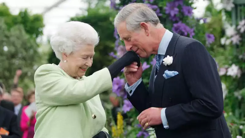 Queen of England and Prince Charles Closer Than Ever - Thanks to Camilla