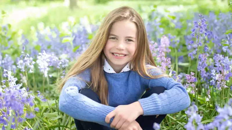 Princess Charlotte starts each day with a Shakira song