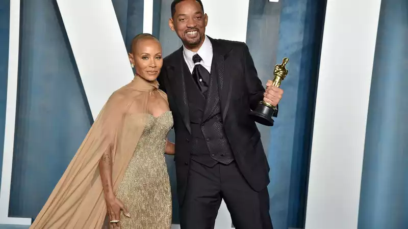 Jada Pinkett Smith, referring to the Will Smith slap incident: "The Smith family is in deep therapy."