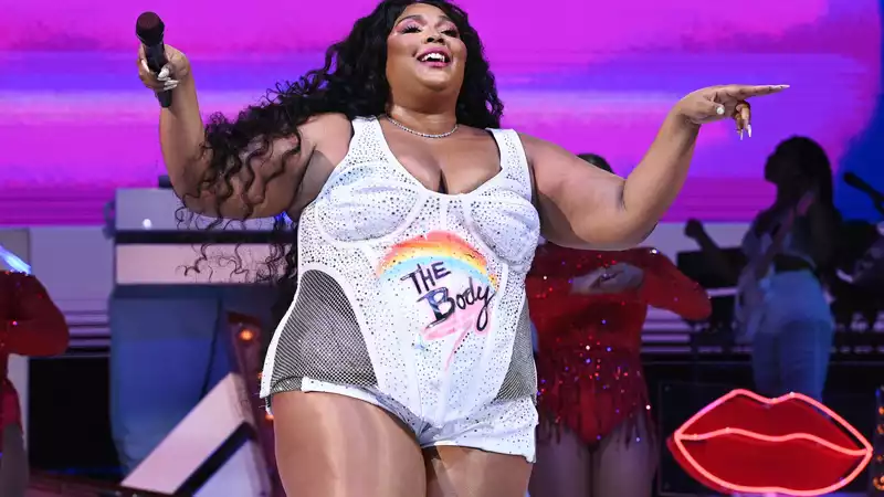 Lizzo Launches Inclusive Sizing Shapewear Brand "For Every Body"