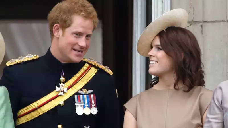 Prince Harry and Princess Eugenie show off their "strong bond" while watching the Super Bowl: body language expert