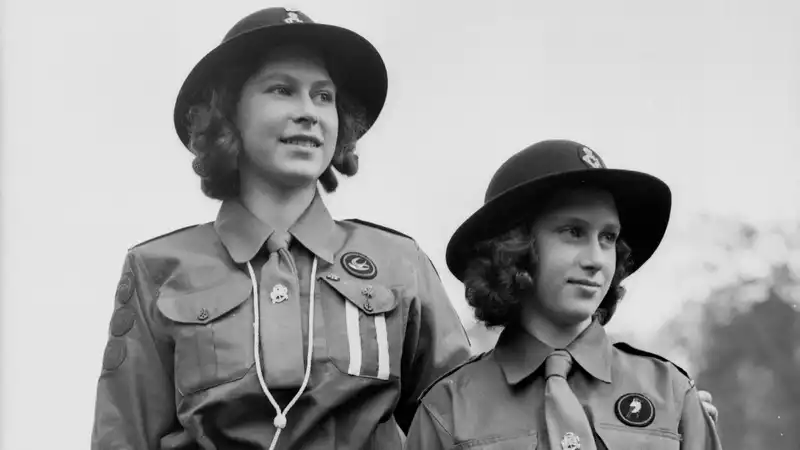 Queen Elizabeth and Princess Margaret fought over drugs as children.