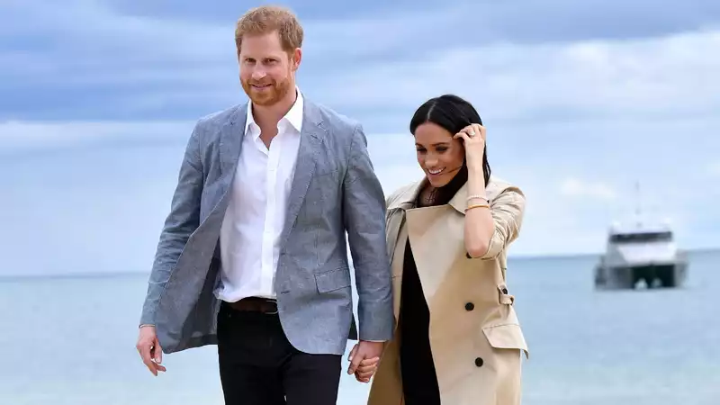 Meghan Markle and Prince Harry's relationship is not "smooth sailing," but "they are certainly in love," astrologer and body language expert says