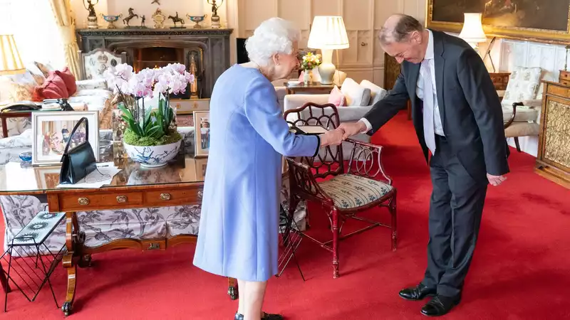 Royal Watchers Discover Unpublished Photos of Royal Grandchildren at Windsor Castle