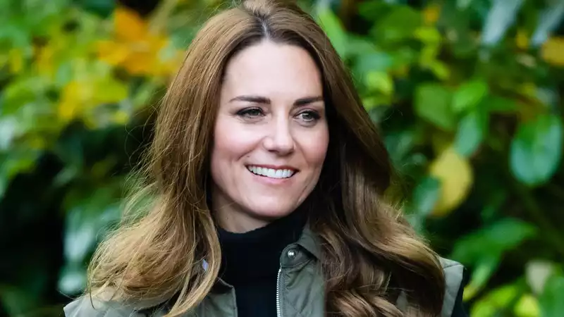 Kate Middleton's favorite Superga sneakers are on sale right now!