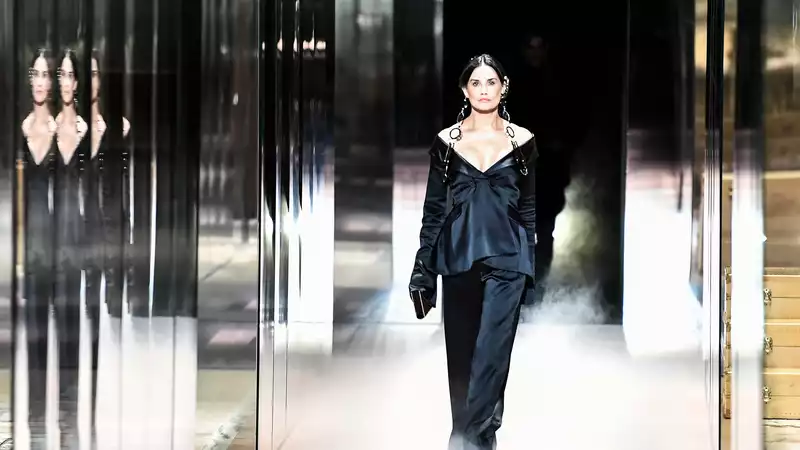 Demi Moore walks the Fendi runway at Paris Fashion Week