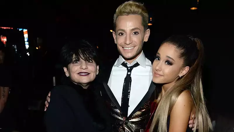 Ariana Grande's mother and brother react to her engagement to Dalton Gomez