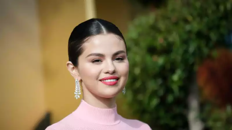 Selena Gomez Accuses Google of Spreading Election Disinformation, and Google Responds