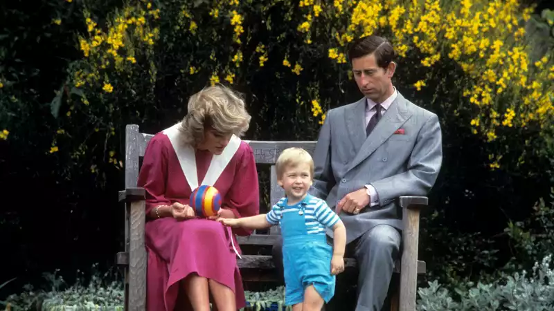 Young Prince William to Prince Charles: "Why do you keep making Mommy cry?"