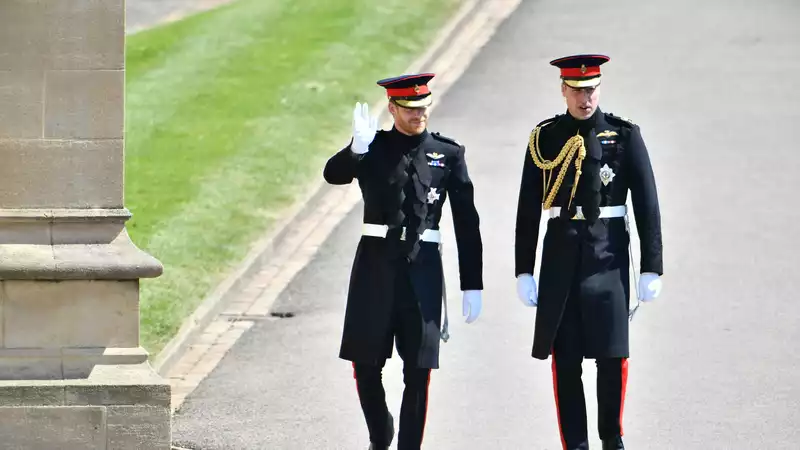 Prince William was jealous of Prince Harry's public reputation as a "lovable rogue."