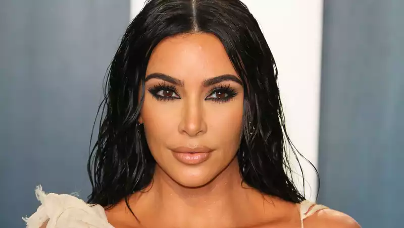 Kim Kardashian speaks out on Instagram about rumors that she has six toes.