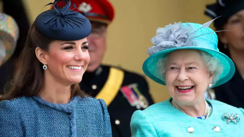 During the pandemic, Kate Middleton was reportedly the queen's "rock."