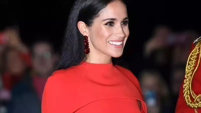 Meghan Markle Reveals Why She's Voting for Marie Claire in November