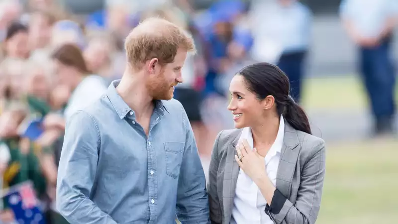 Prince Harry and Meghan Markle reveal how they said "I love you" for the first time.