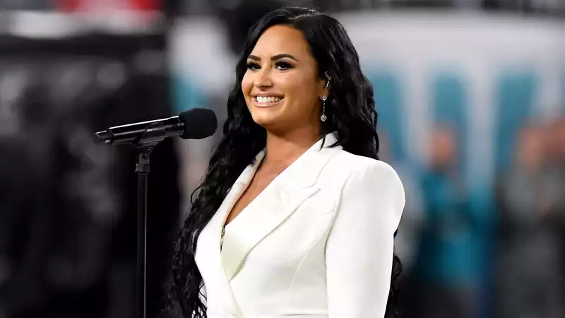 Demi Lovato announces engagement to boyfriend Max Ehrlich