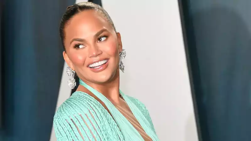 Chrissy Teigen posts the cutest family photo of Luna and Miles