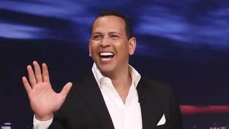 Alex Rodriguez refutes reports that he had dinner with Jennifer Lopez, Meghan and Harry