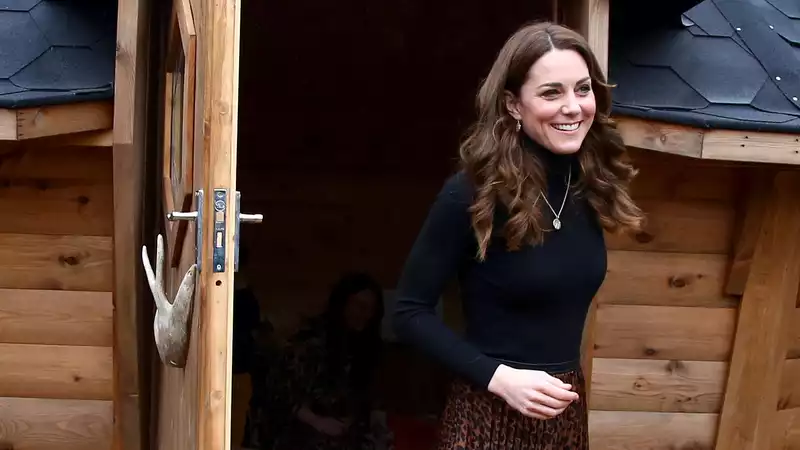 Kate Middleton visits Wales in a leopard print skirt from ZARA