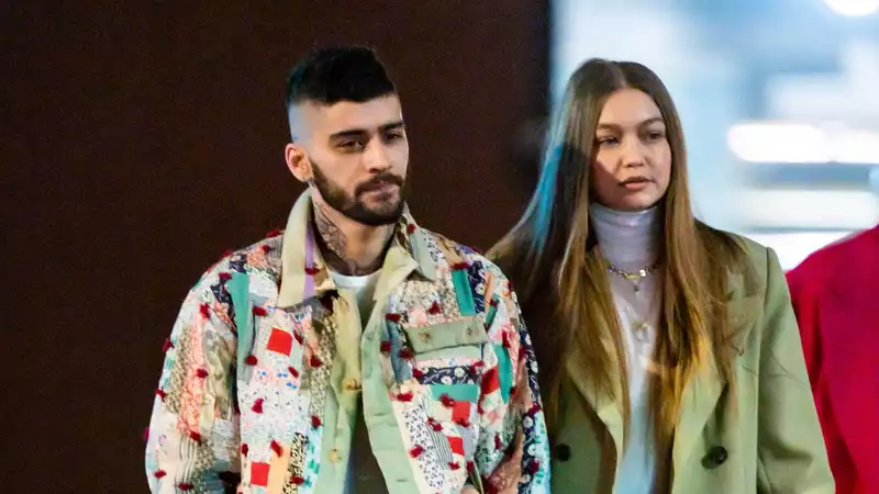 Gigi Hadid and Zayn Malik appear to be back together after being photographed together in New York City.