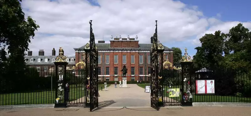 Kensington Palace to host first play about King George II's wife and mistress.