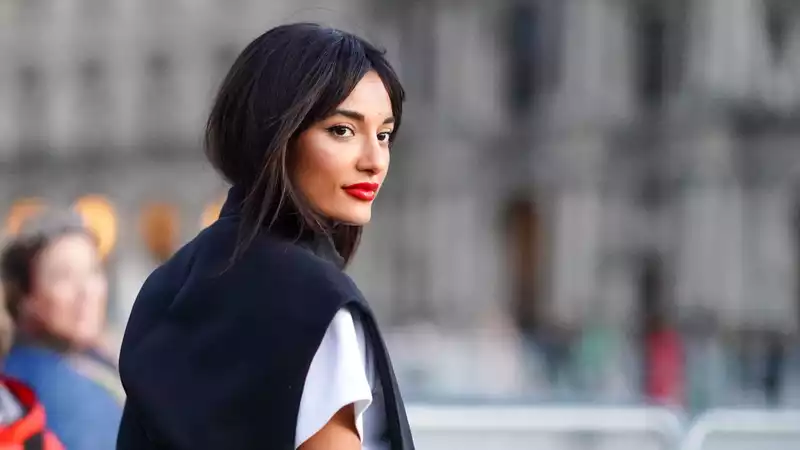 How to wear a classic red lip in a modern way