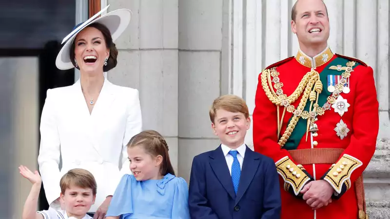 Prince William and Kate Middleton show off spy-themed activities with their children.