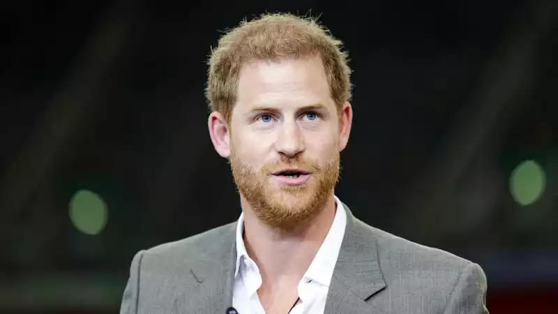 Prince Harry may "reconcile in some way" with royal family ahead of coronation, experts say