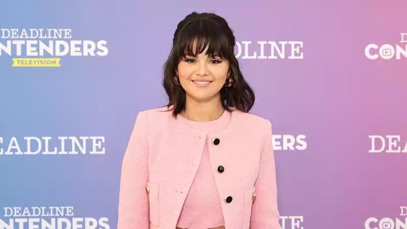 Selena Gomez reveals her lupus medication experience on TikTok.