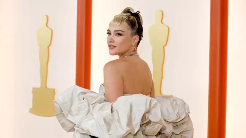 Florence Pugh wears flashy hot pants on the Oscars red carpet