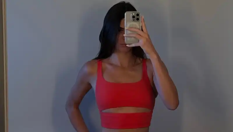 Kendall Jenner heats up in chili pepper red cutout alo yoga set