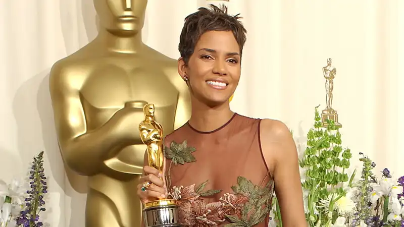 Halle Berry “has always been miffed” at being the only black woman to win an Academy Award for Best Actress.