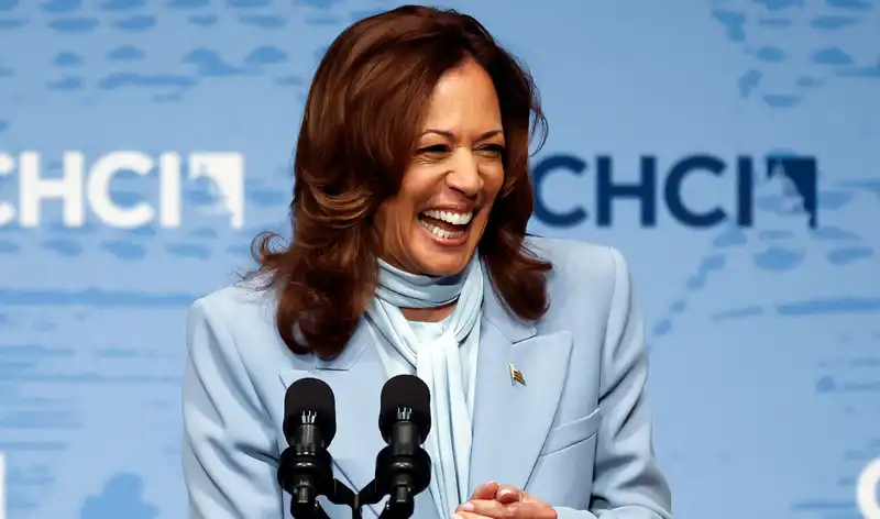 Kamala Harris and the message her powder blue suit conveys