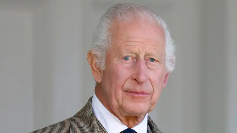 Prince Charles reportedly eager to “mend fences” with Prince Archie and Princess Lilibet.