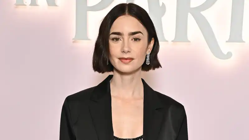 Lily Collins of “Emily in Paris” fails to get into the sandwich store for “Vanderpump Rules”.