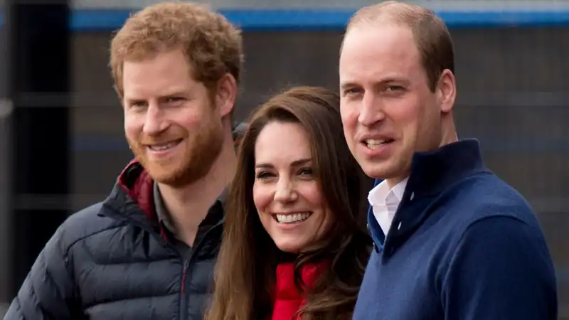 Princess Kate's “playing peacemaker” with Prince Charles, Prince Harry, and Prince William is over, royal expert claims