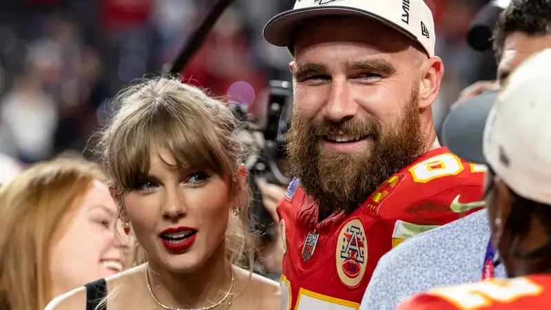 Jason Kelce Defends Travis Kelce, Says He 'Enjoyed the Off-Season' Before Dating Taylor Swift