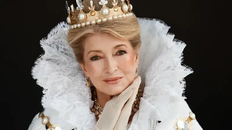 Martha Stewart's Halloween 2024 Costume Inspired by the Coronation of Queen Elizabeth I