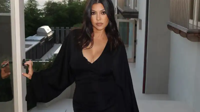 Kourtney Kardashian hilariously fires back at a fan who asked why she looks like North West.