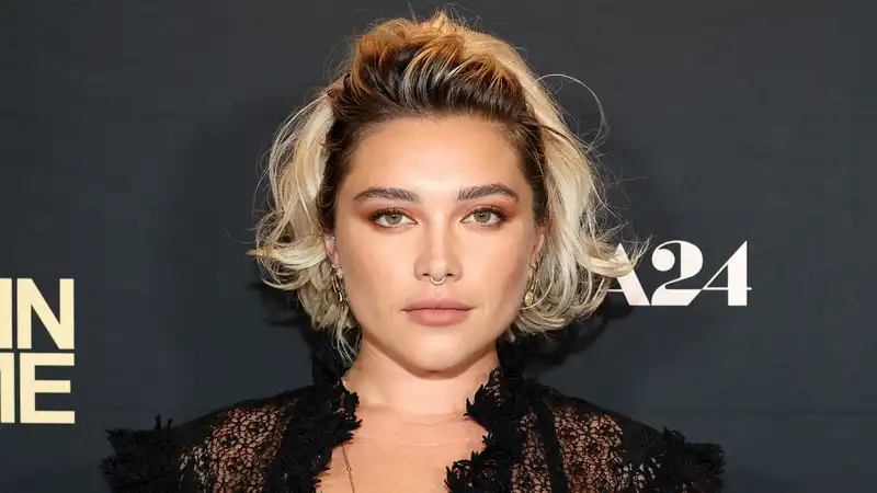 Florence Pugh shows off her shocking hair transformation before her new movie.