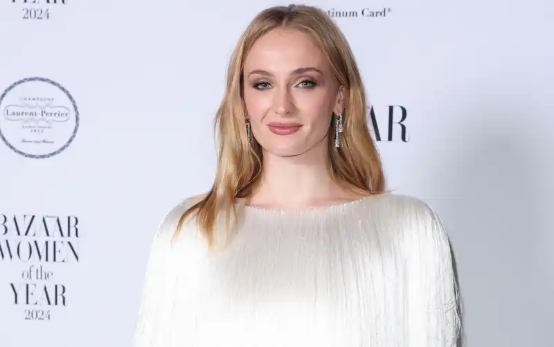 Sophie Turner's icy White Fringe mini dress says winter is coming