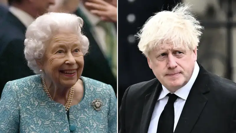 Queen Elizabeth reportedly made a dark joke about "idiot" Boris Johnson before her death