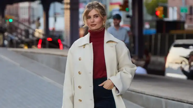 Banana Republic's ongoing Cyber Monday sale is full of chic winter essentials