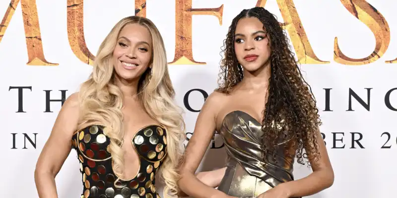 Beyonce and Blue Ivy Match in Gold Gowns on Red Carpet for “Mufasa: The Lion King” Premiere