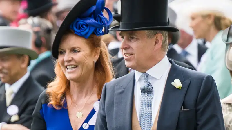 Sarah Ferguson “Literally Saved Christmas” in Prince Andreu's Chinese Spy Scandal